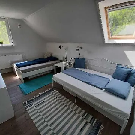 Zita Goeroeg Stilusu Haza Zamárdi