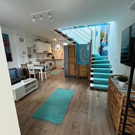 Zita Goeroeg Stilusu Haza