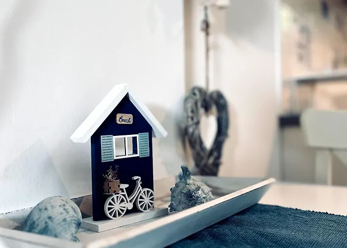 Zita Goeroeg Stilusu Haza アパート *