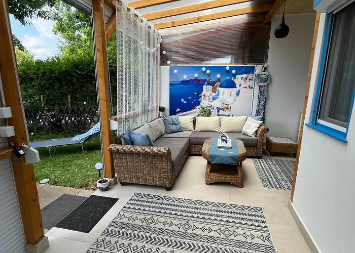 Zita Goeroeg Stilusu Haza * Zamárdi